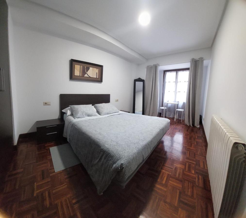 Casa Caminante - Habitacion Lägenhet Pamplona Exteriör bild